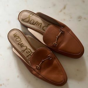 Sam Eldemon Linnie Bi Mule, size 7, saddle leather.